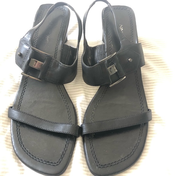 Nine West squared toe chunky sandals - Picture 1 of 3